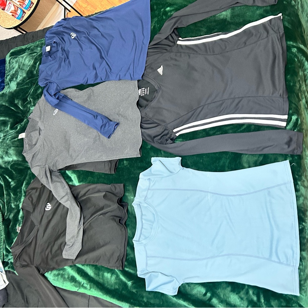 GYM TOPS (size S)